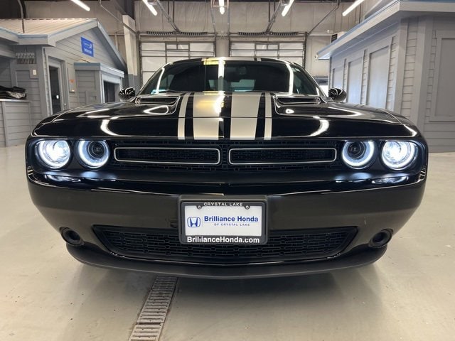 Used 2021 Dodge Challenger SXT with VIN 2C3CDZGG9MH607545 for sale in Crystal Lake, IL