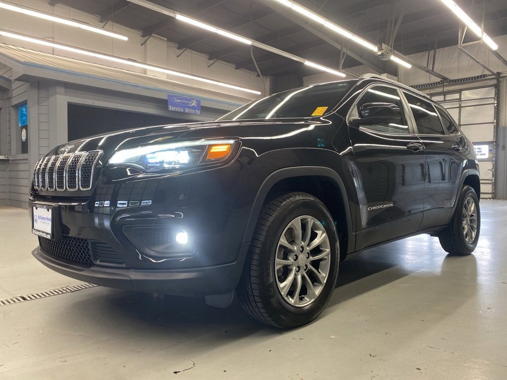 2019 Jeep Cherokee Latitude photo 3