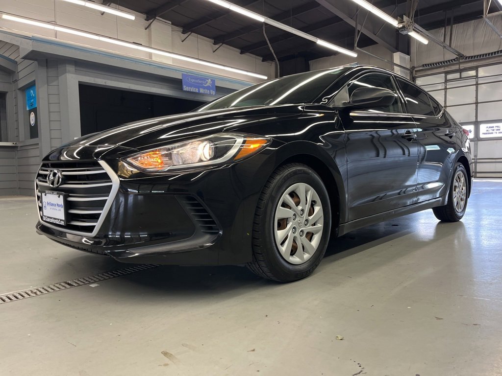 2018 Hyundai Elantra SE photo 3