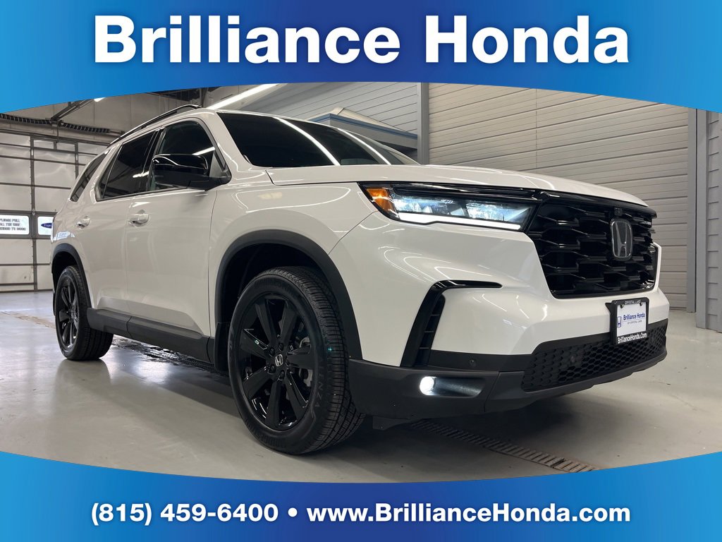 2025 Honda Pilot Black Edition's photo