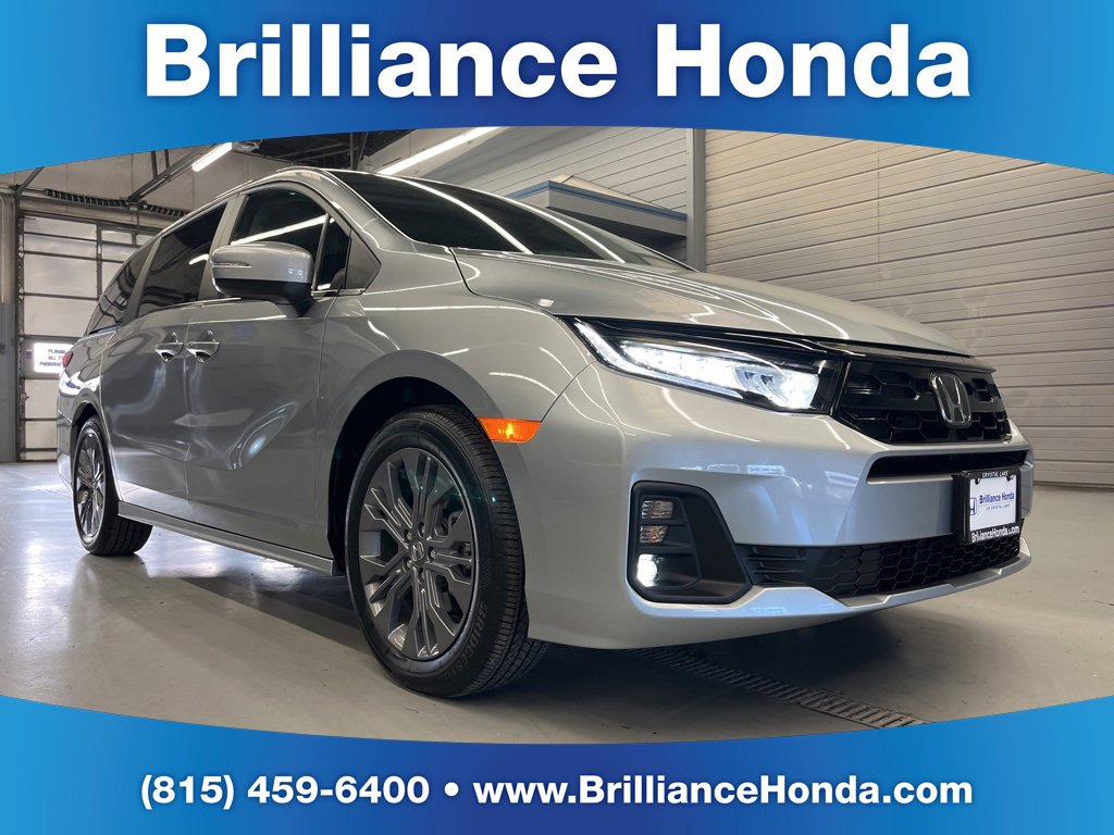 2025 Honda Odyssey Touring's photo