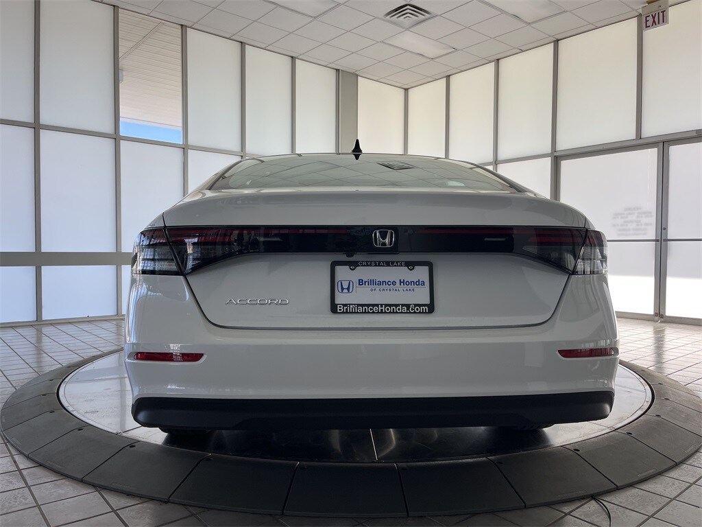 2025 Honda Accord SE photo 3