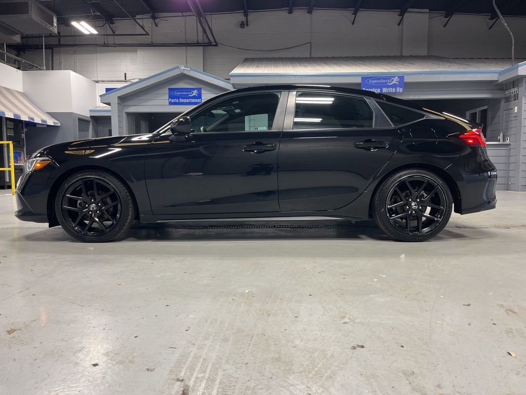 2023 Honda Civic Sport photo 4