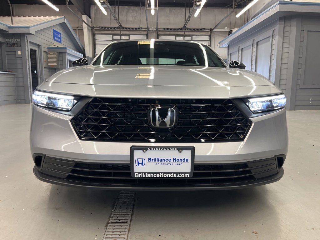 2025 Honda Accord Hybrid Sport photo 2