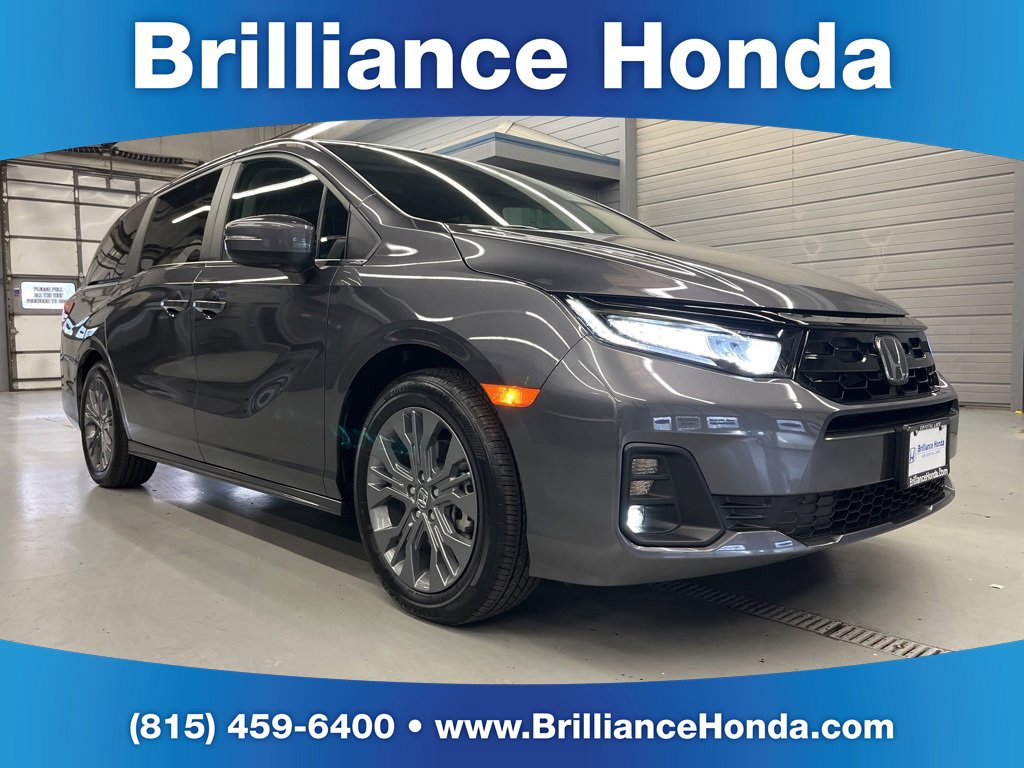 2025 Honda Odyssey Touring's photo