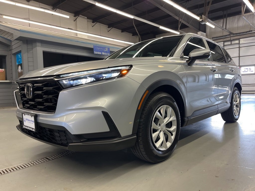 2026 Honda CR-V LX photo 3