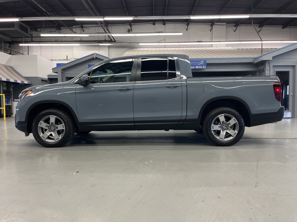 2025 Honda Ridgeline RTL photo 2