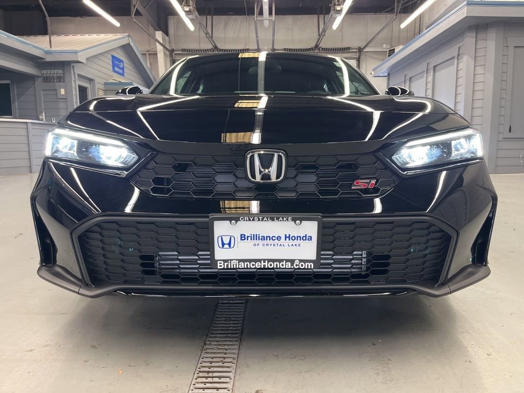 2026 Honda Civic Si photo 2