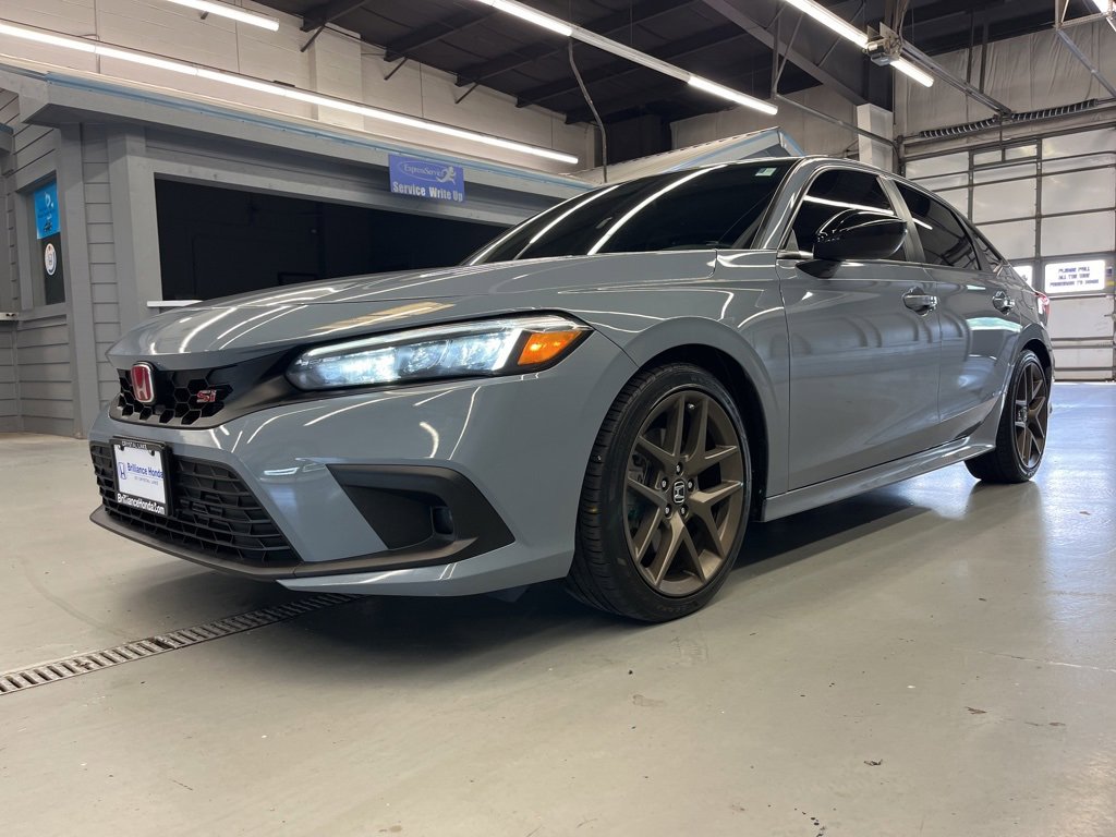 2022 Honda Civic Si photo 3
