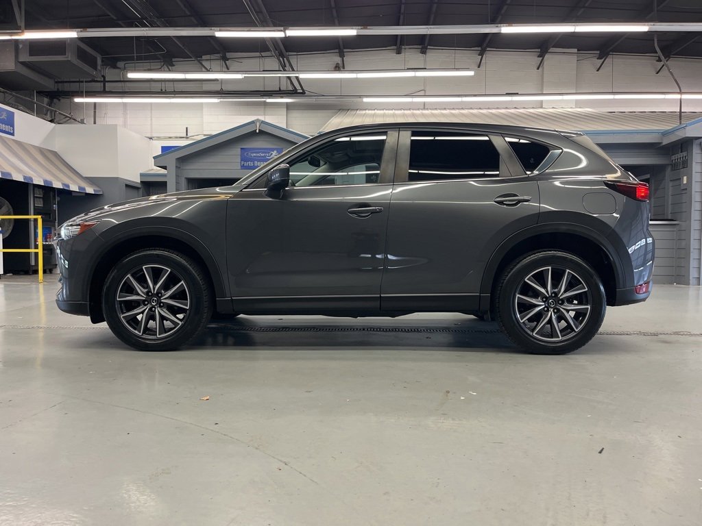 2018 Mazda CX-5 Touring photo 4