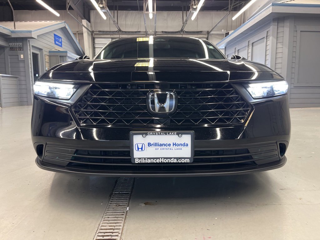 2023 Honda Accord Hybrid Sport photo 2