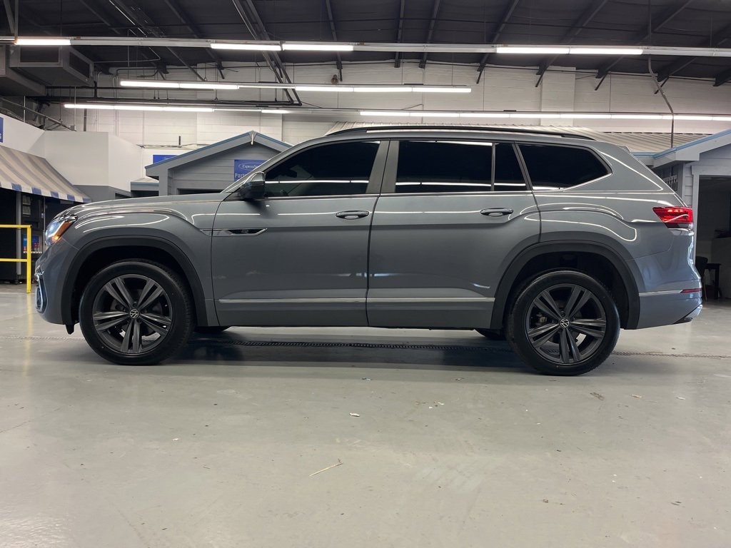 Used 2021 Volkswagen Atlas 3.6L V6 SE w/Technology R-Line 4MOTION SUV