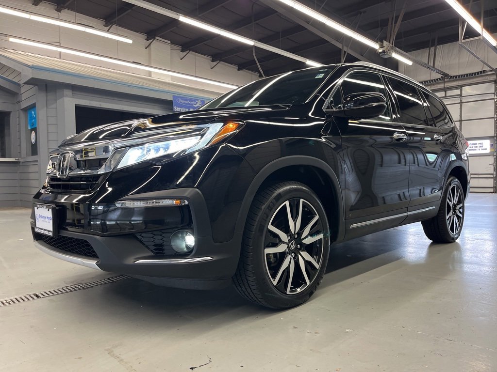 2022 Honda Pilot Touring photo 3