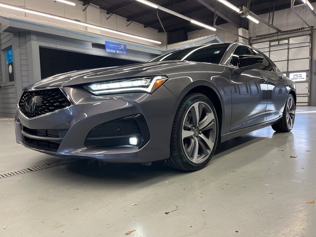 2021 Acura TLX Advance photo 3