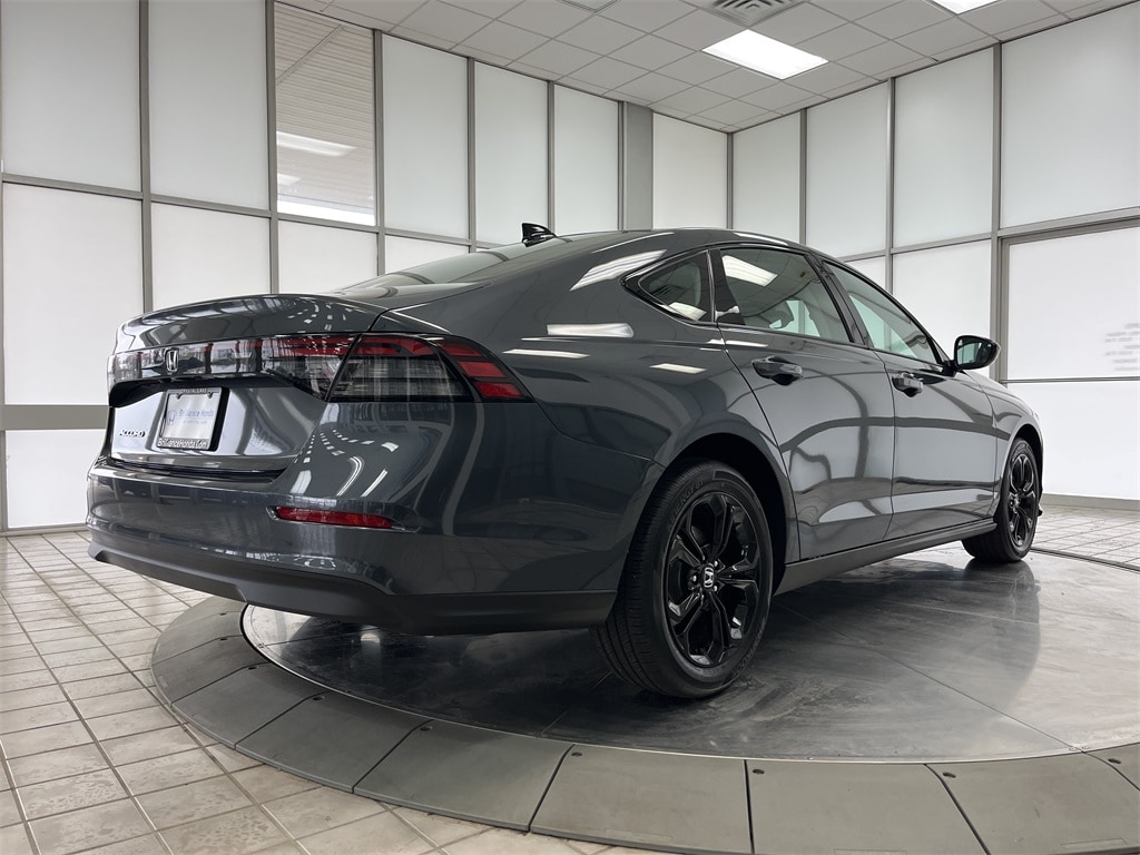 New 2025 Honda Accord SE Sedan