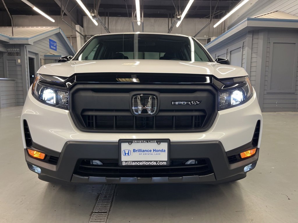 2025 Honda Ridgeline Sport photo 2
