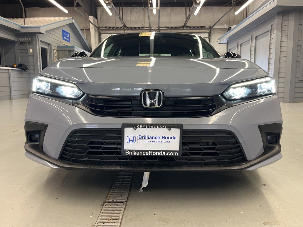 2023 Honda Civic Sport photo 2