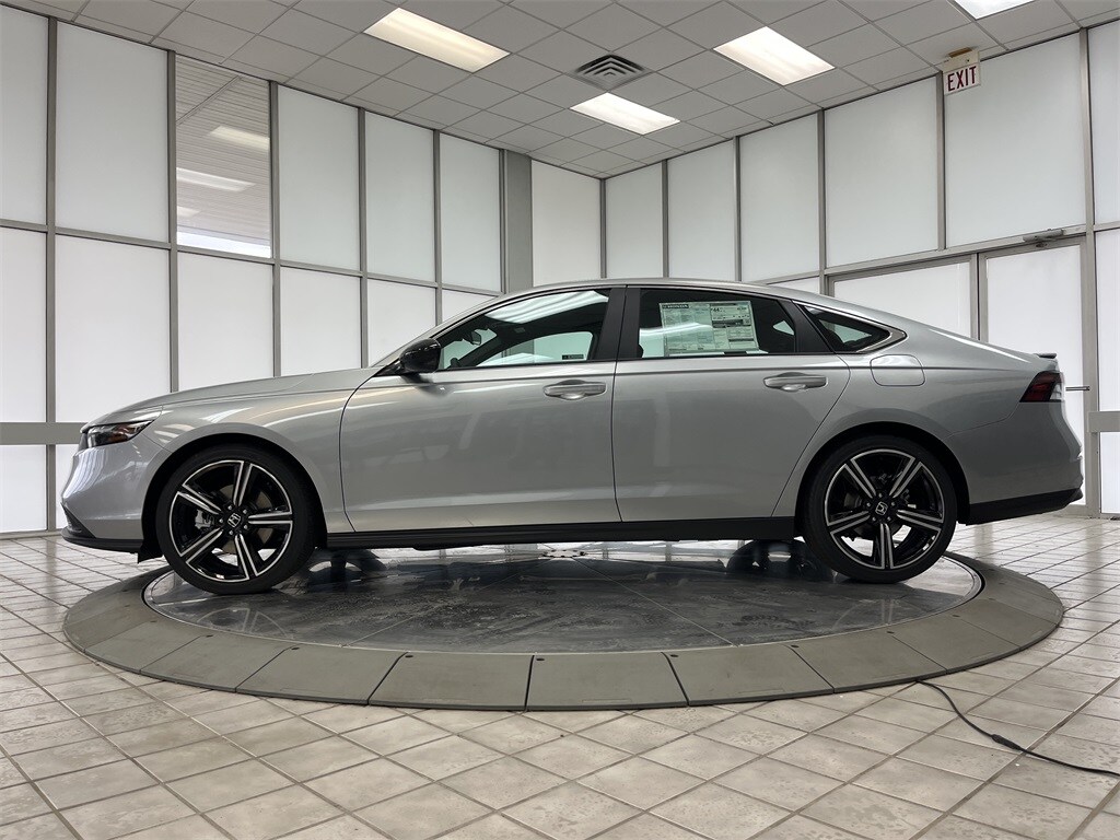 2025 Honda Accord Hybrid Sport photo 2