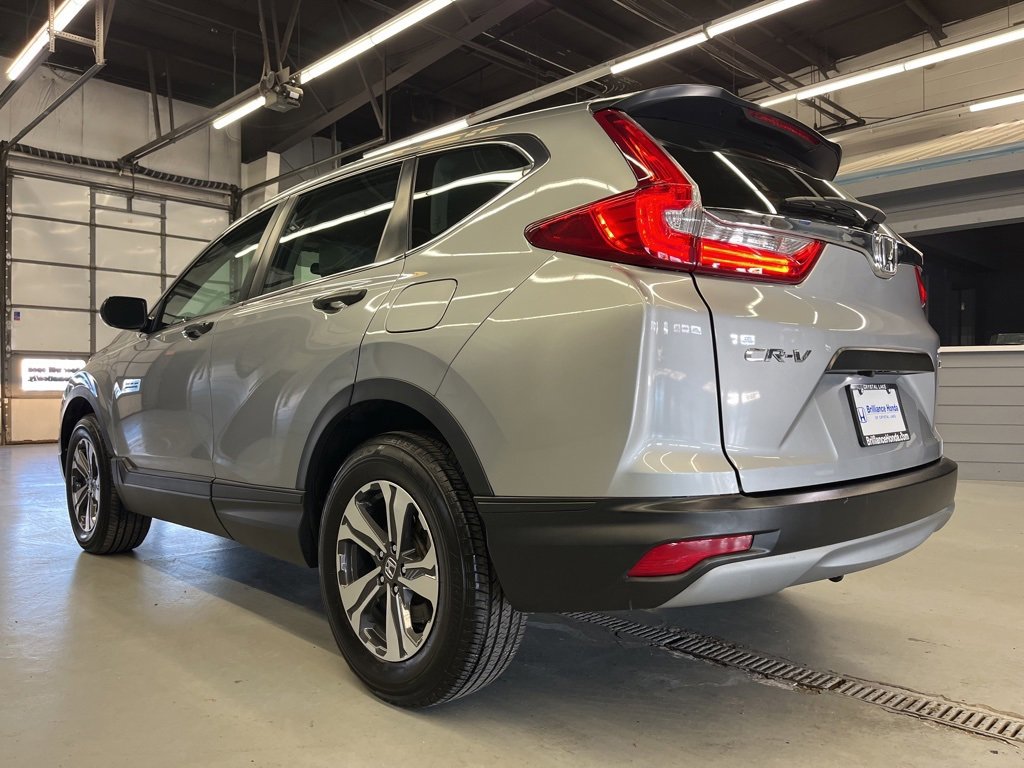 2019 Honda CR-V LX photo 4