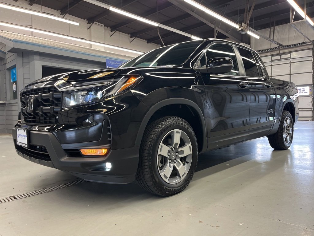 2024 Honda Ridgeline RTL photo 3