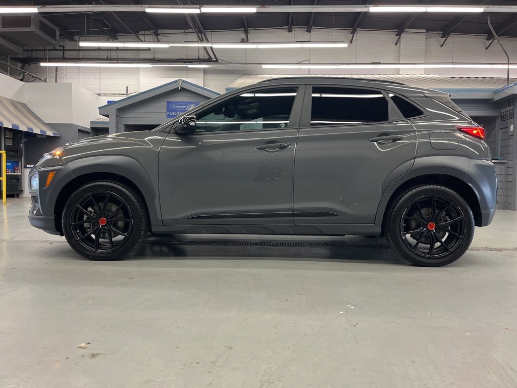 2021 Hyundai Kona SEL Plus photo 2