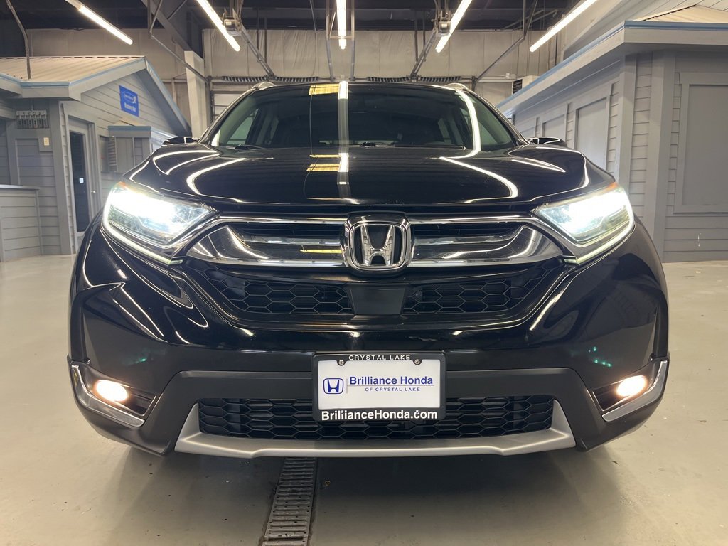 2017 Honda CR-V Touring photo 2