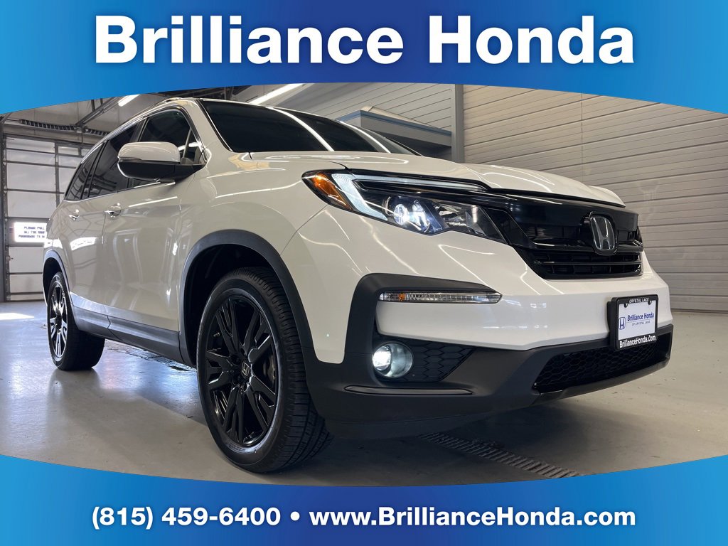 2022 Honda Pilot SE's photo