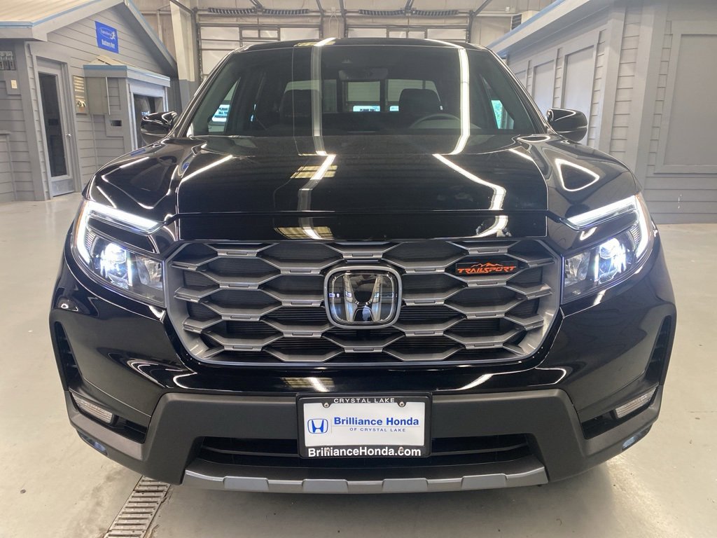 2025 Honda Ridgeline TrailSport photo 2