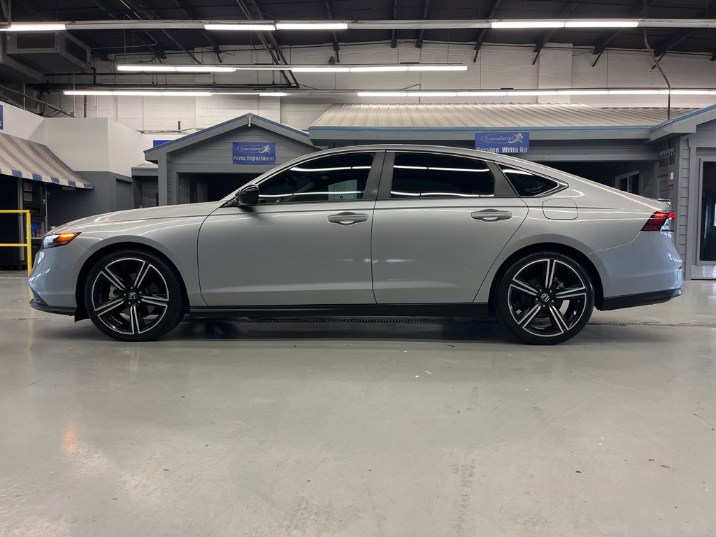 2023 Honda Accord Hybrid Sport photo 4