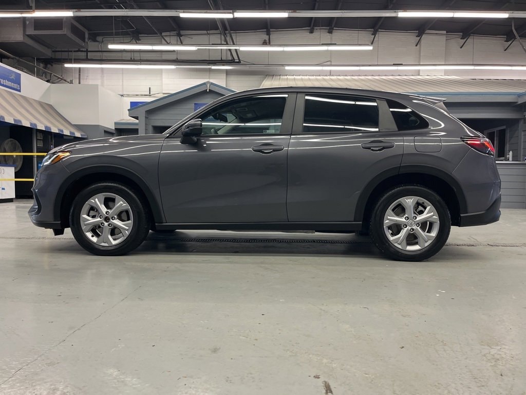 2023 Honda HR-V LX photo 4