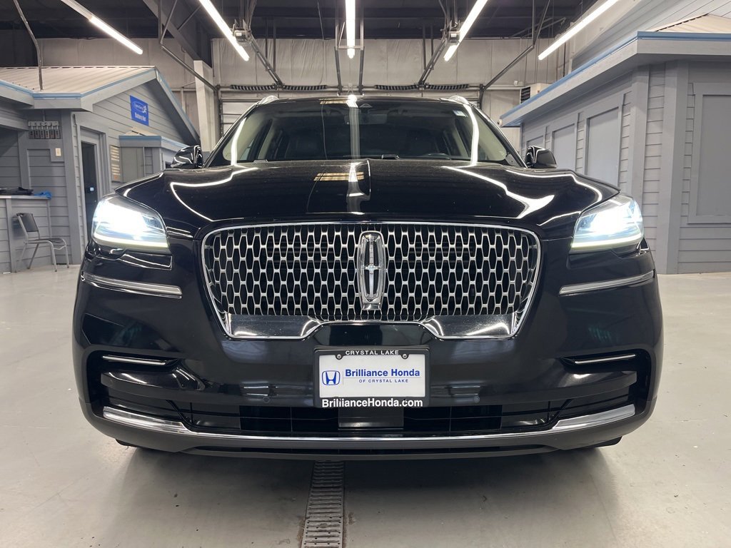 2021 Lincoln Aviator photo 2