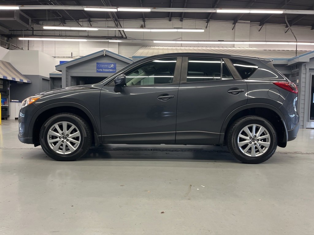 2016 Mazda CX-5 Sport photo 3