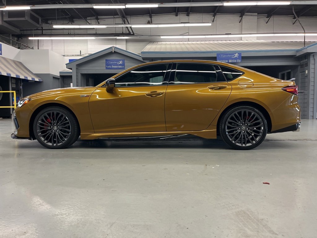 2021 Acura TLX Type S photo 4
