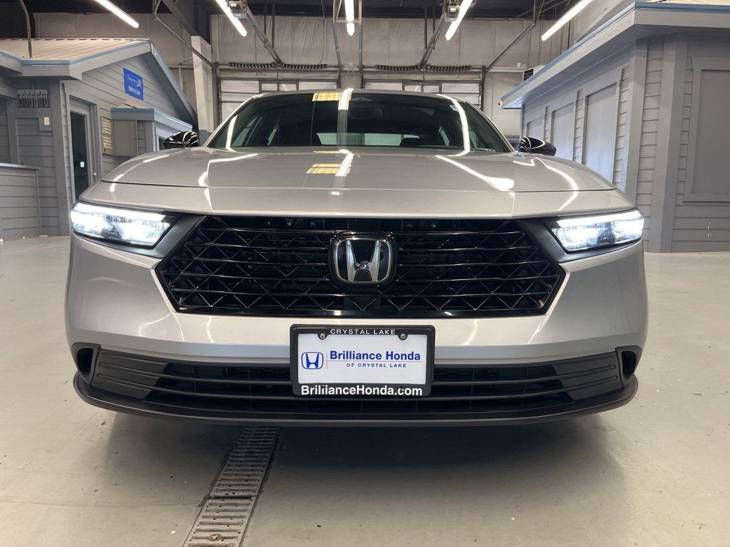 2023 Honda Accord Hybrid Sport photo 2