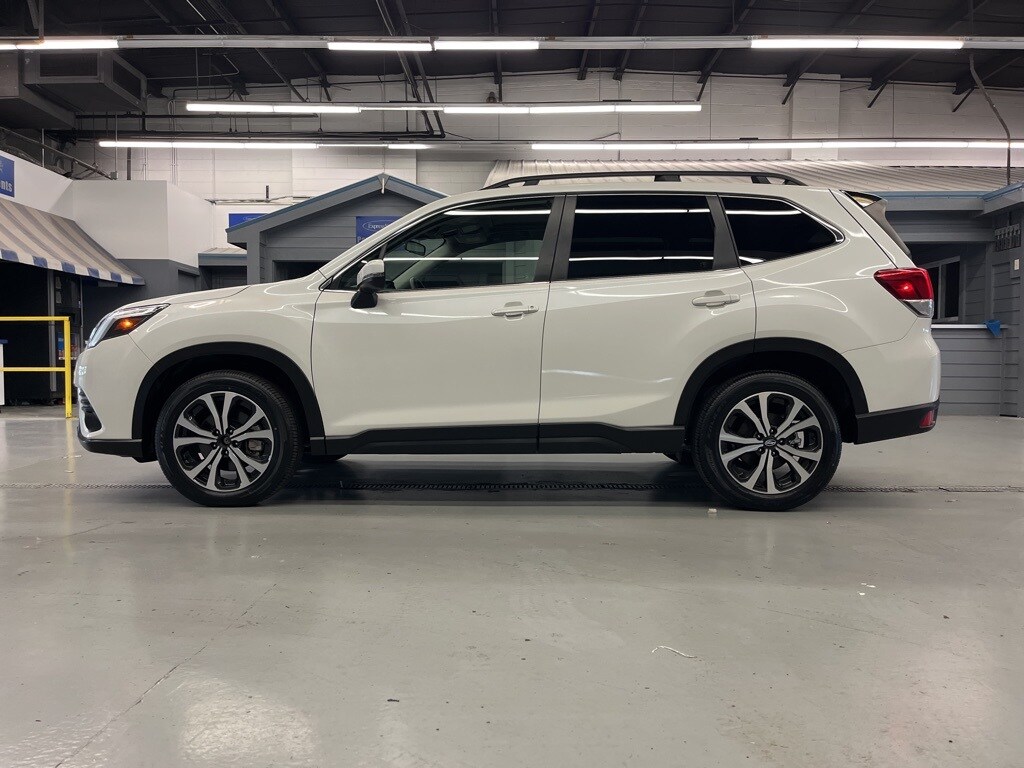 2024 Subaru Forester Limited photo 4