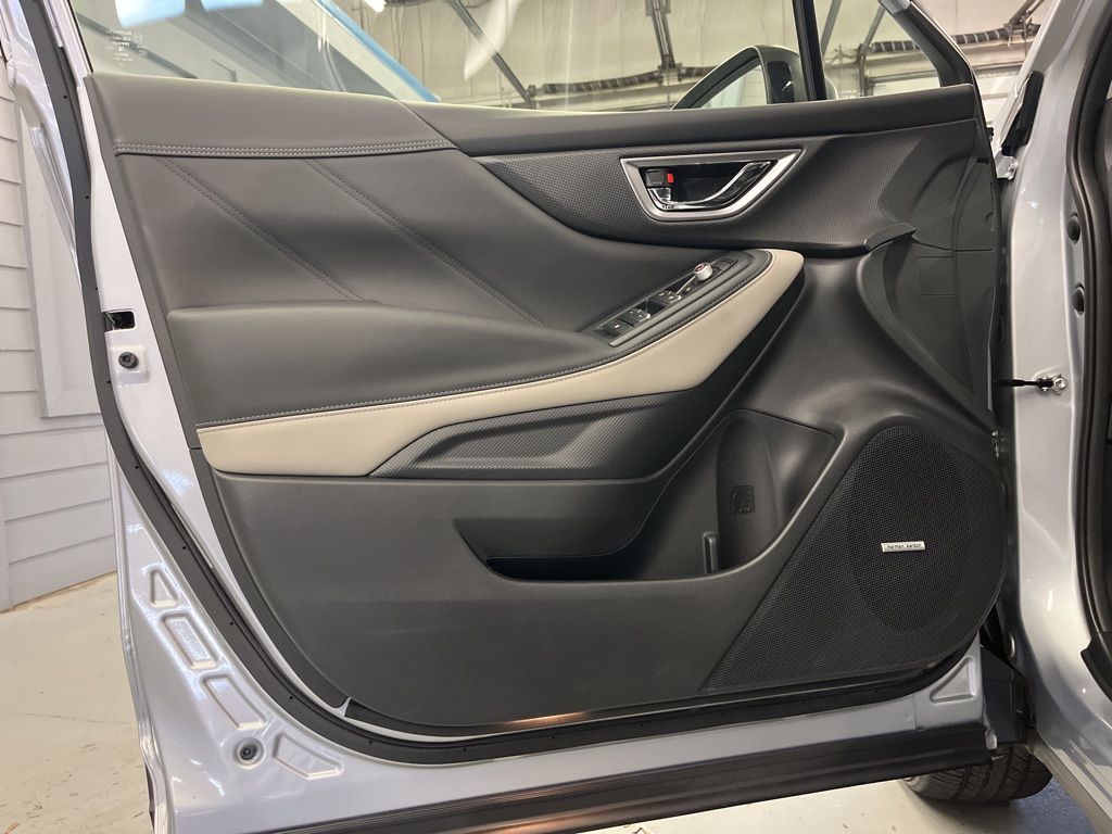 2024 Subaru Forester Limited - Photo 10