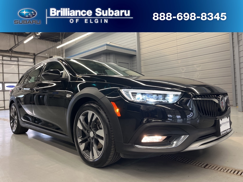 2019 Buick Regal TourX Essence's photo