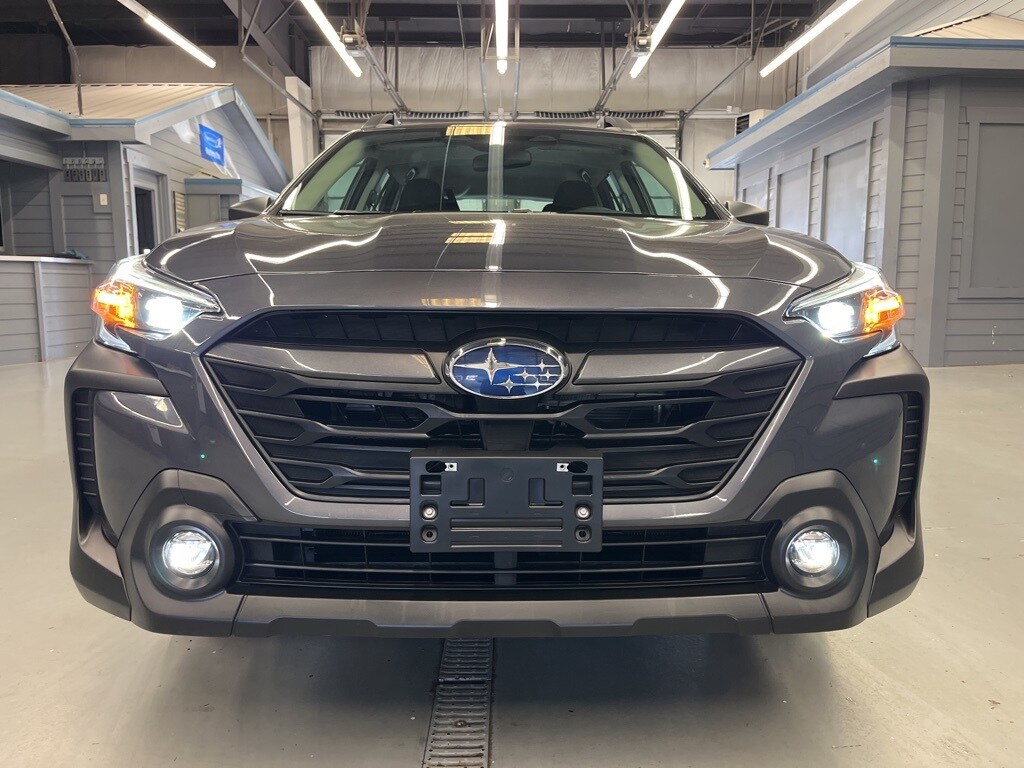 Used 2025 Subaru Outback Base SUV