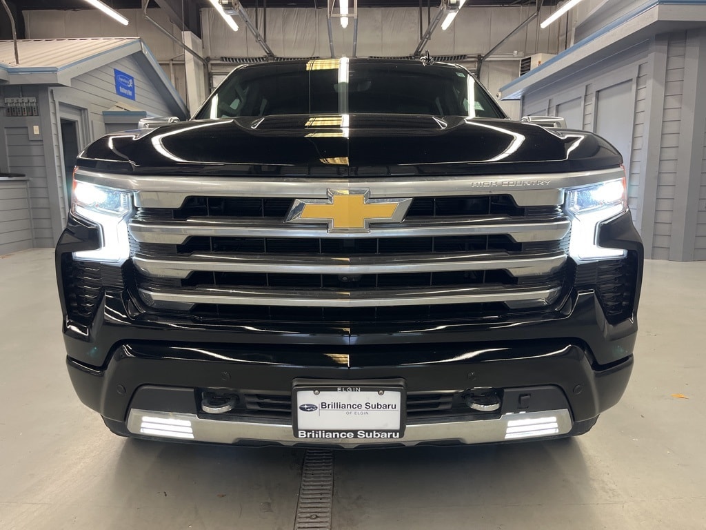 Used 2023 Chevrolet Silverado 1500 High Country with VIN 3GCUDJE80PG218309 for sale in Elgin, IL