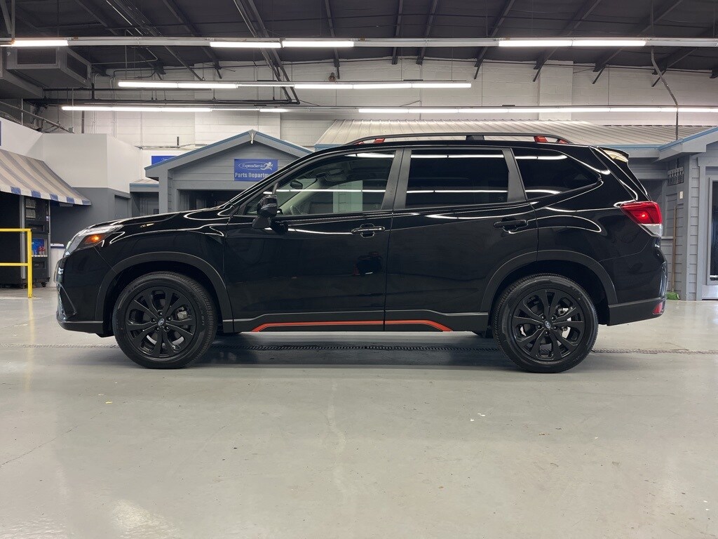 2024 Subaru Forester Sport photo 4