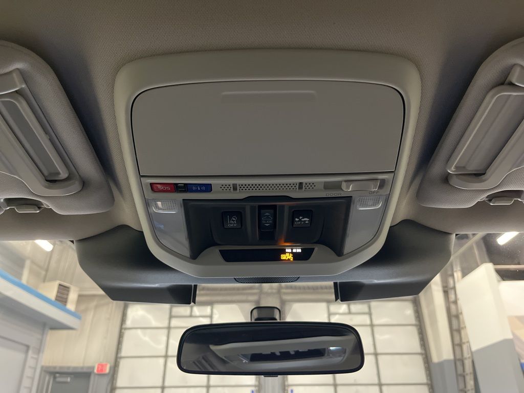 2024 Subaru Forester Limited - Photo 31