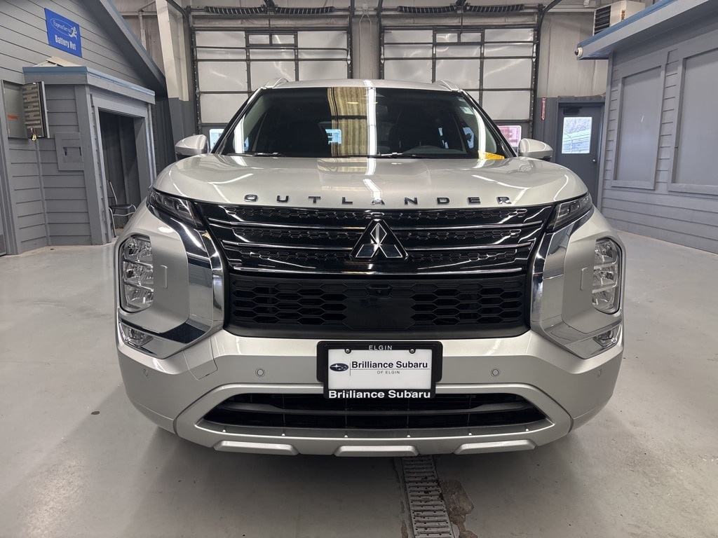 Used 2024 Mitsubishi Outlander SEL with VIN JA4J4WA83RZ030533 for sale in Elgin, IL