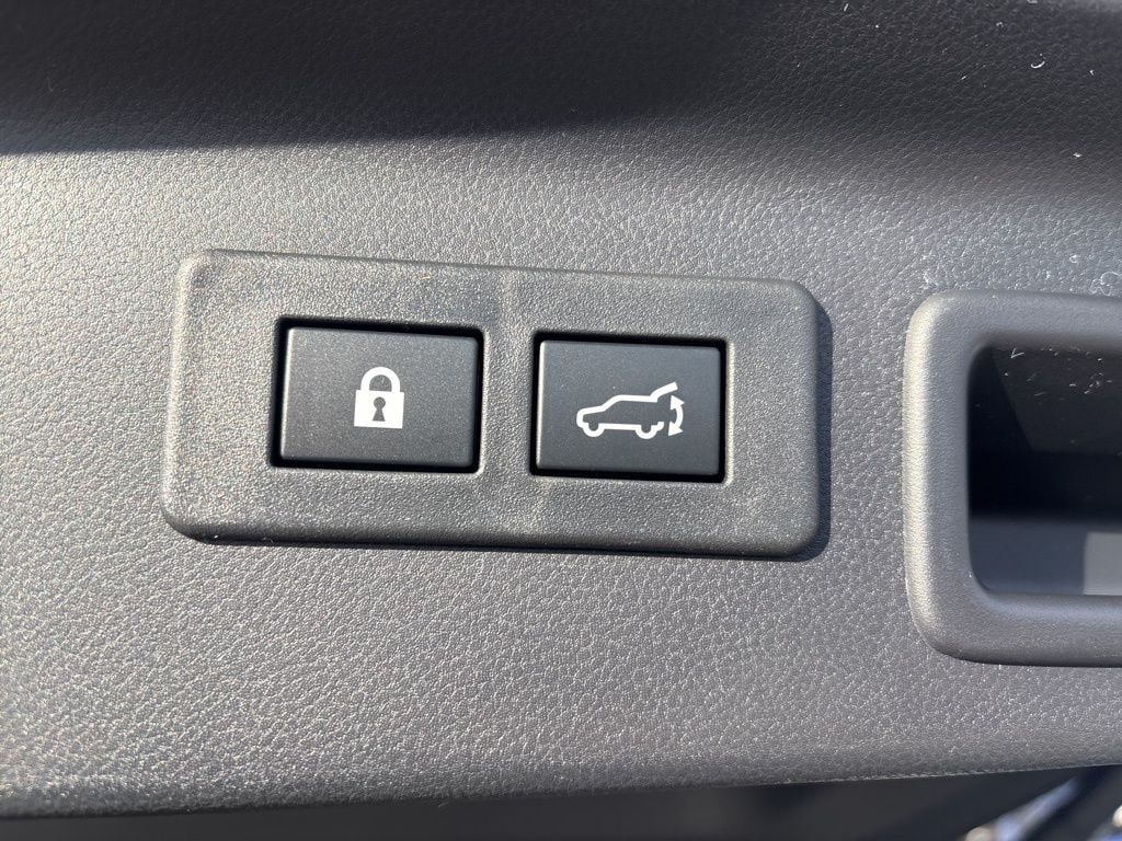 2026 Subaru Forester Sport - Photo 11