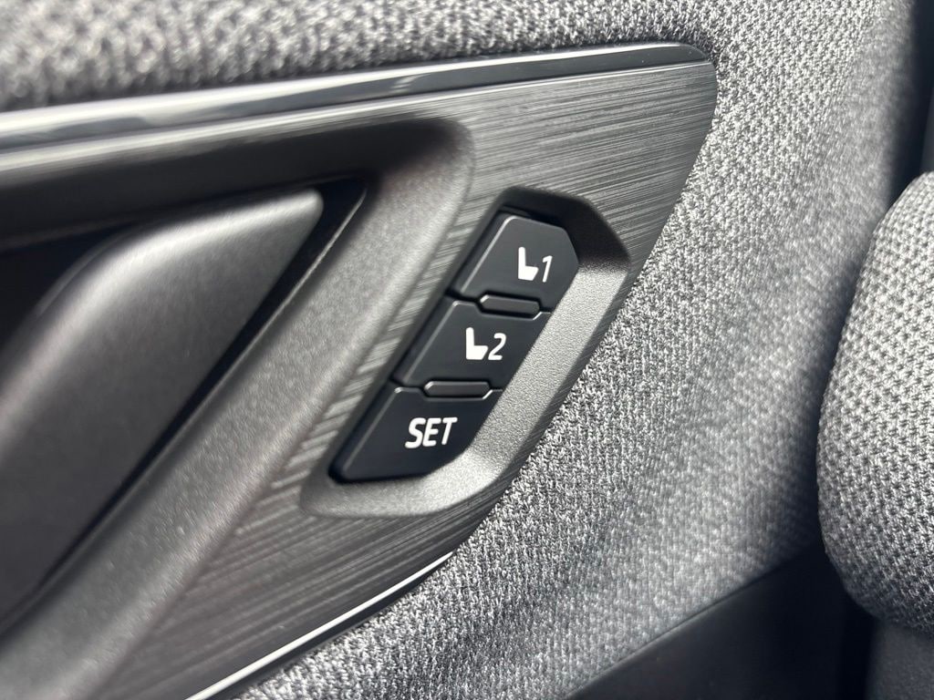 2026 Subaru Outback Limited XT - Photo 27