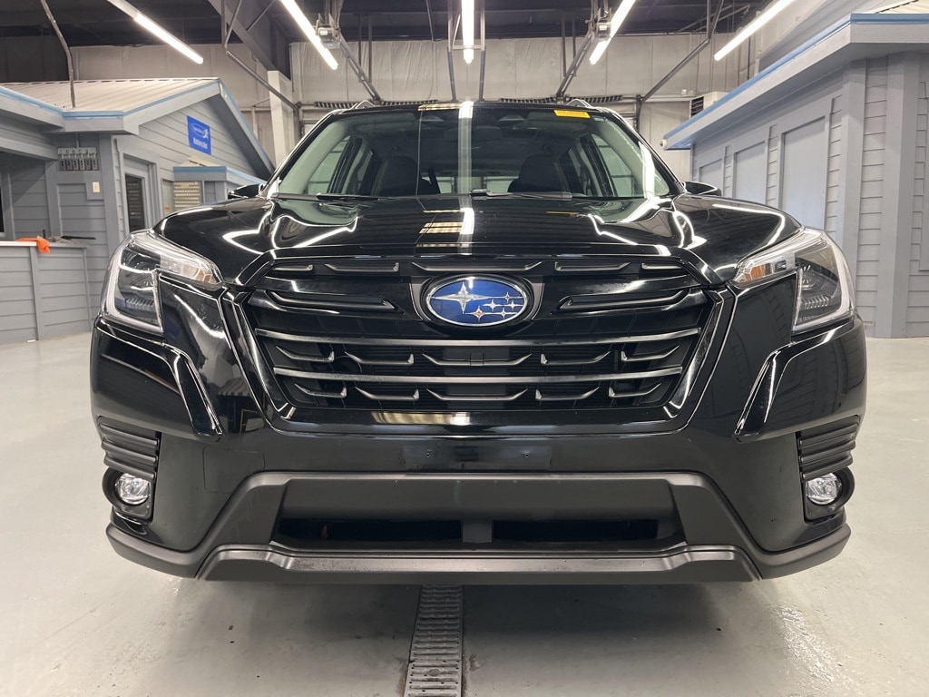 Certified 2024 Subaru Forester Limited with VIN JF2SKALC1RH513773 for sale in Elgin, IL
