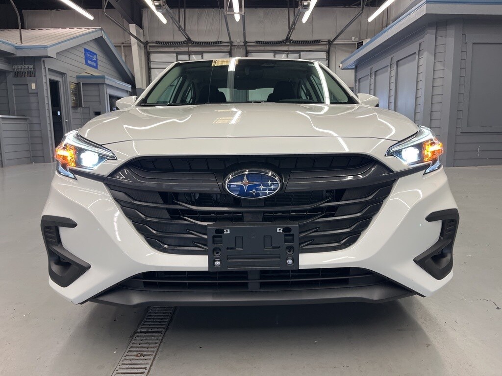2025 Subaru Legacy Premium photo 2