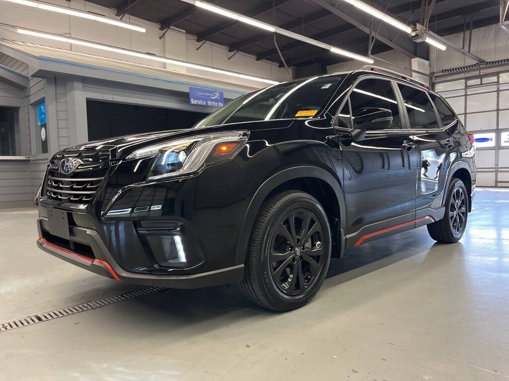 2023 Subaru Forester Sport photo 3