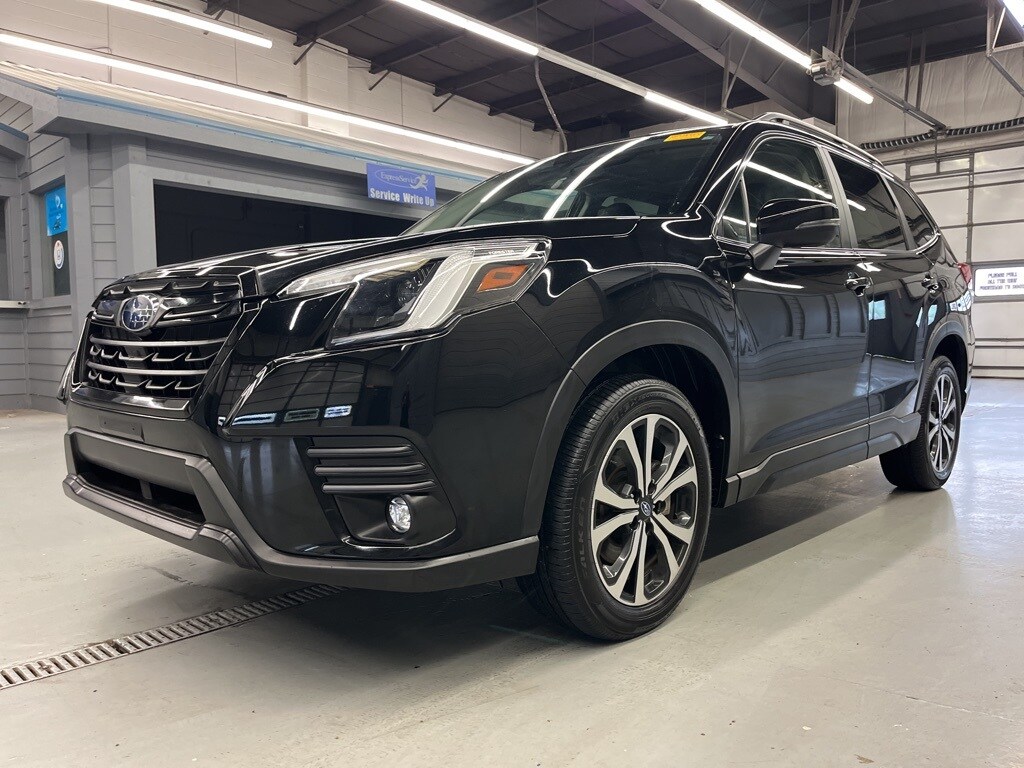 2024 Subaru Forester Limited photo 3
