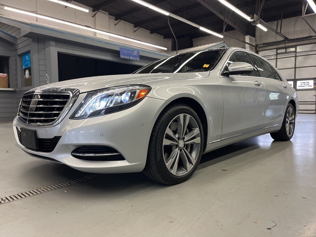 2016 Mercedes Benz S 550 4MATIC photo 3