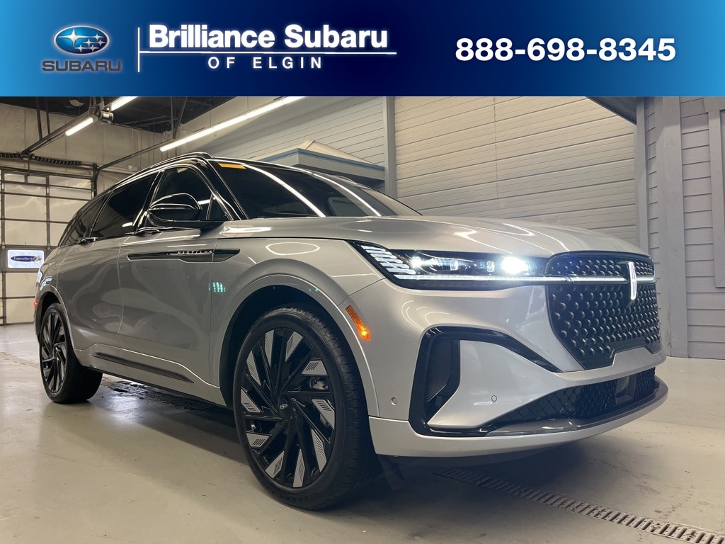 2024 Lincoln Nautilus Black Label's photo